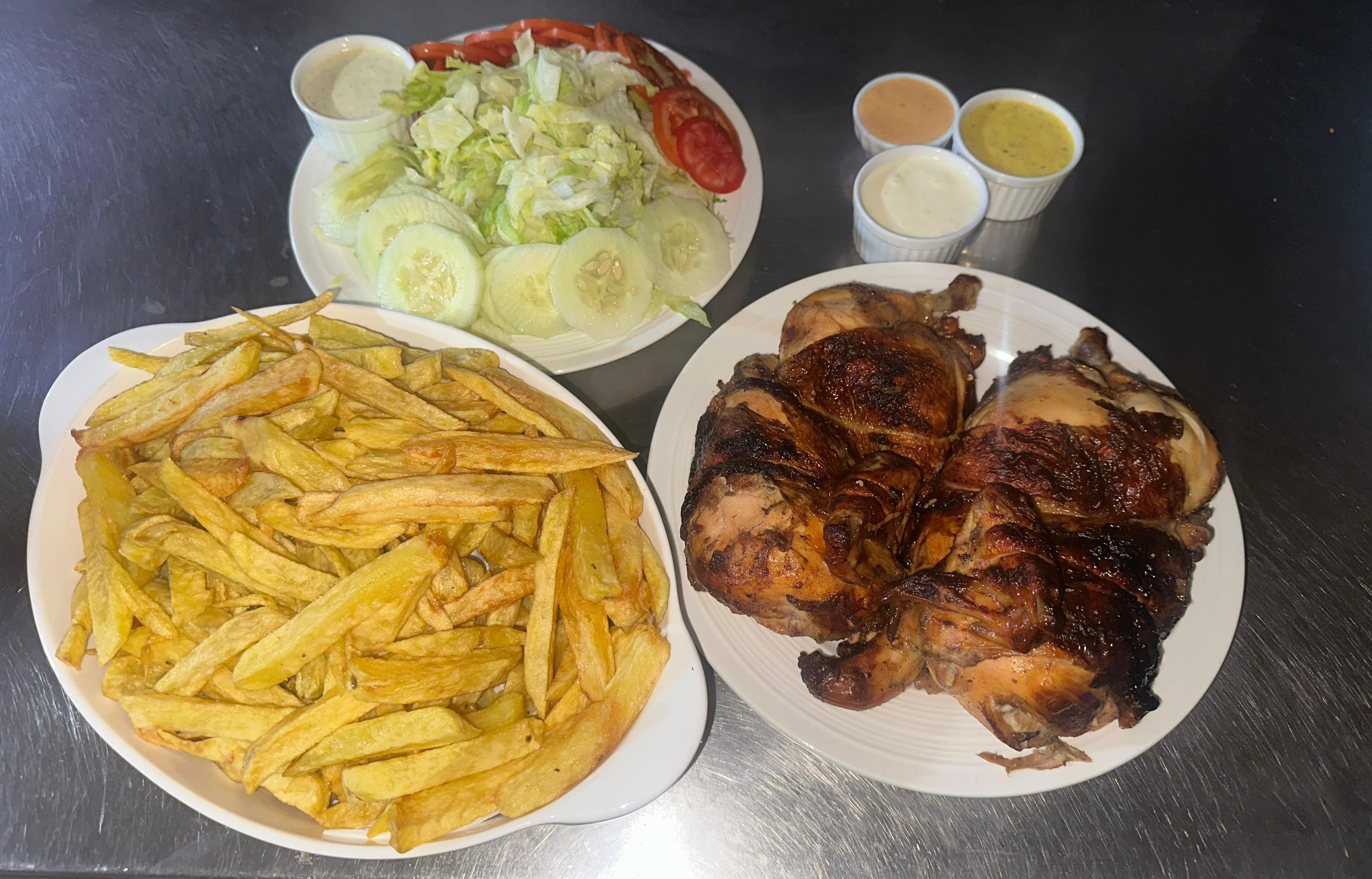 Pollo Entero a la Brasa + Pepsi de 2L (¡Oferta del Mes!)